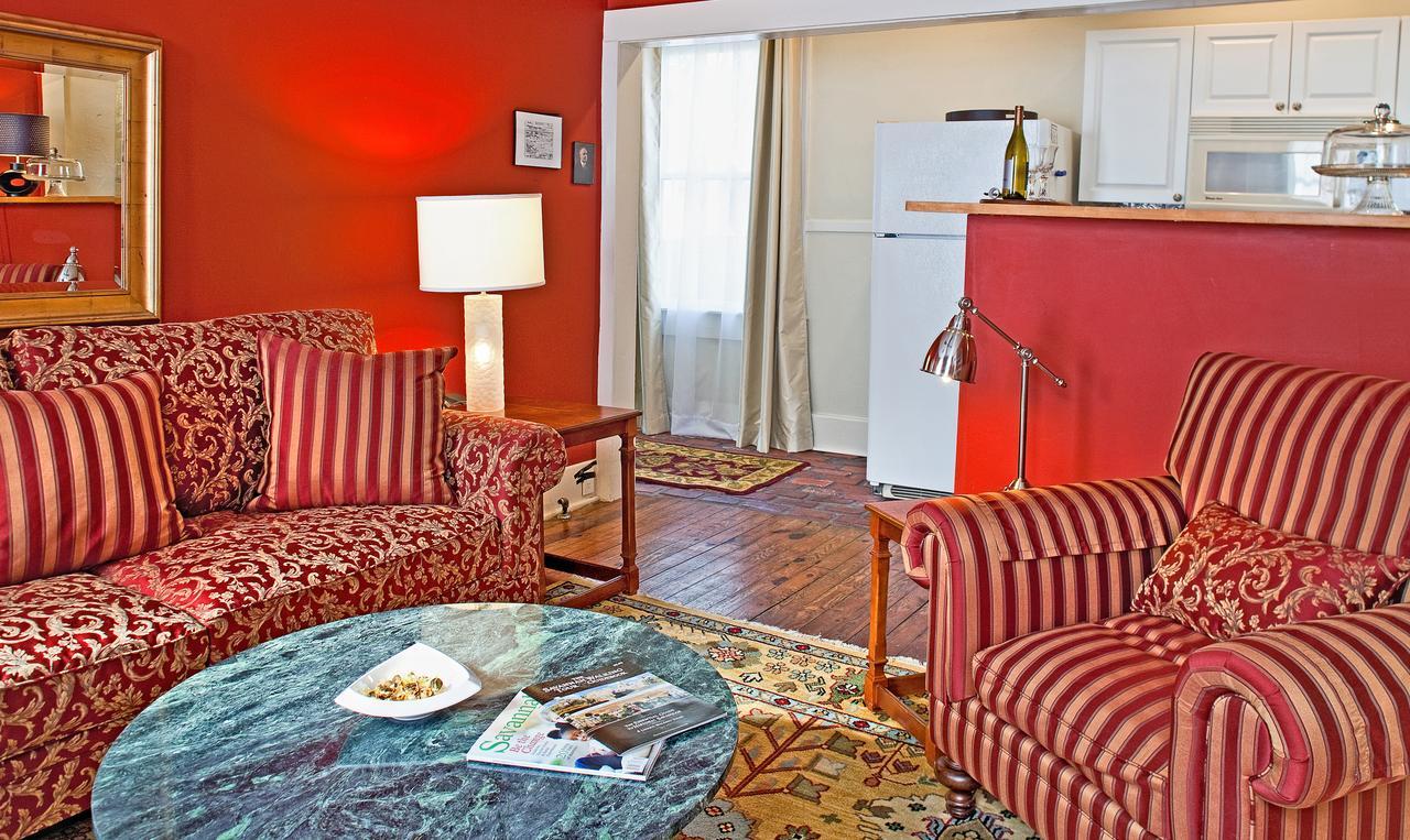 Galloway House Inn Савана Екстериор снимка