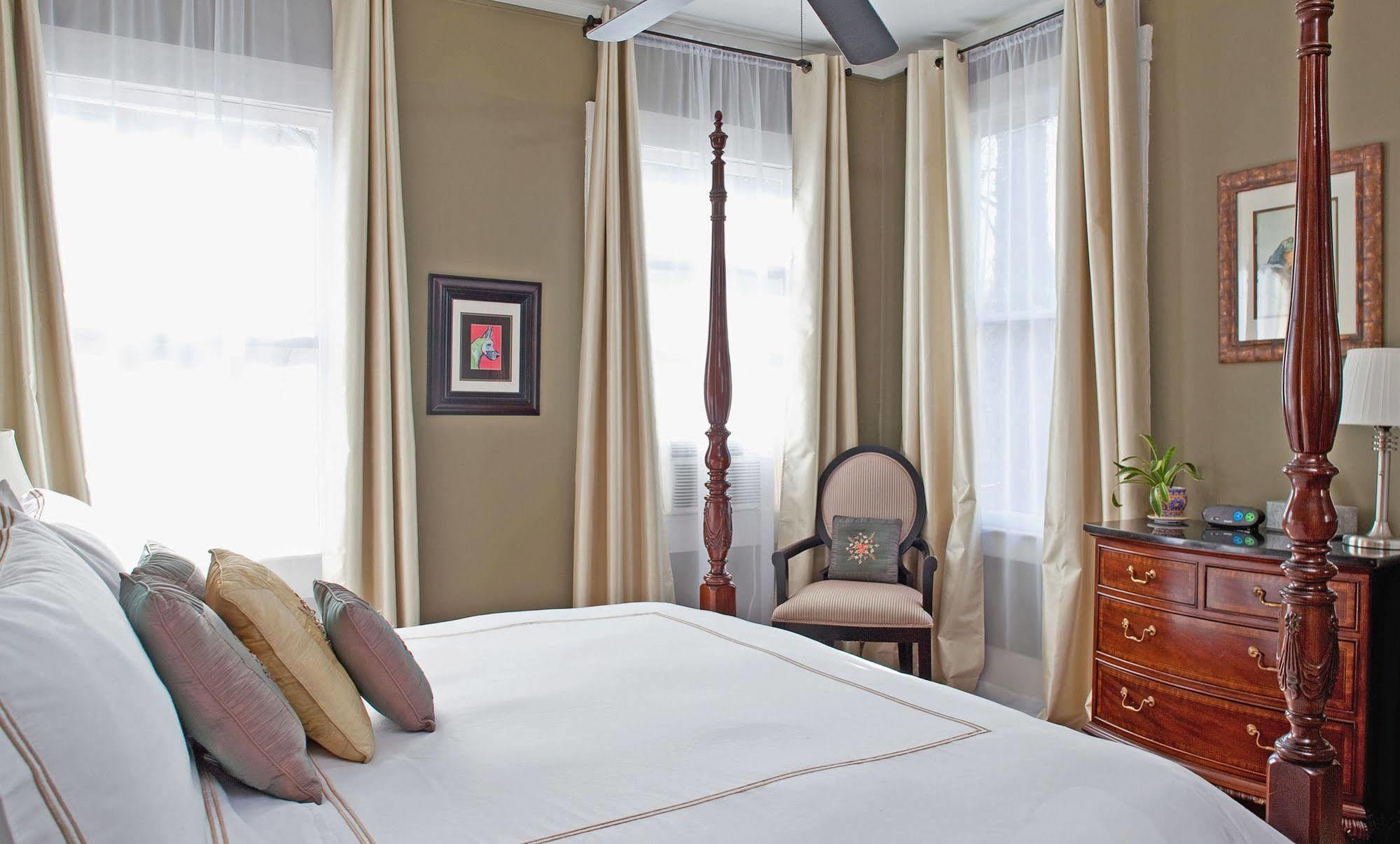 Galloway House Inn Савана Екстериор снимка