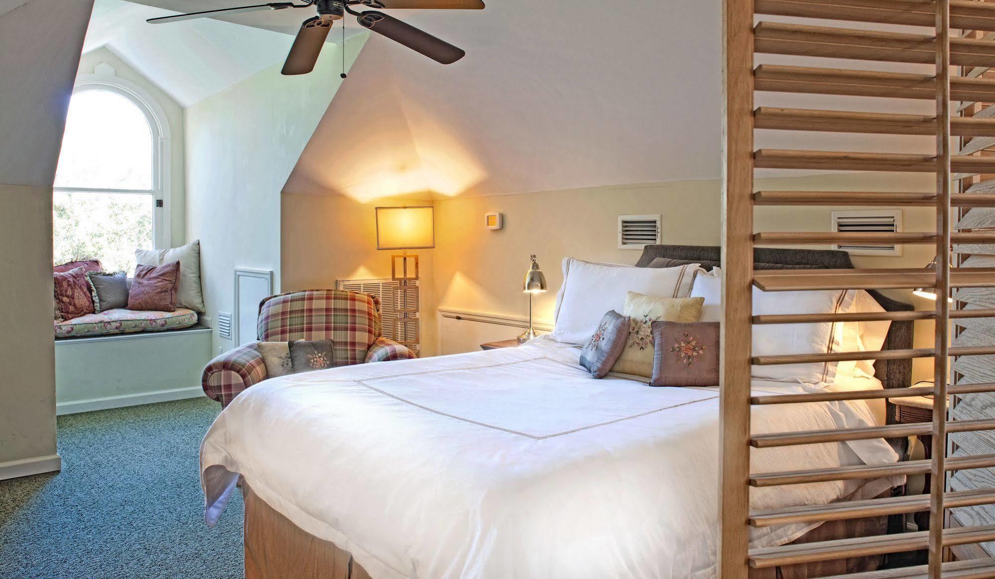 Galloway House Inn Савана Екстериор снимка